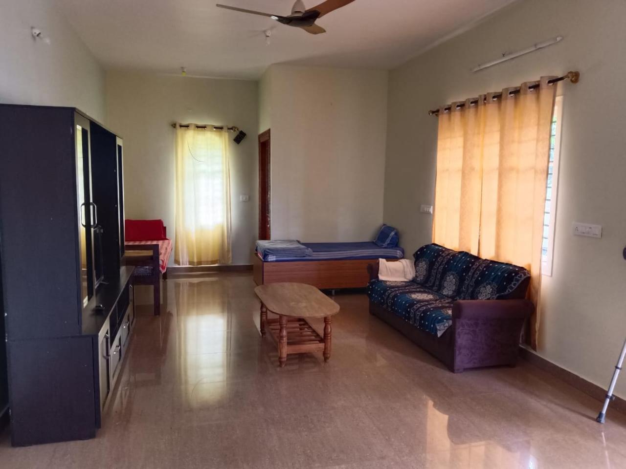 Venissa Serviceapartment Chikmagalūr 외부 사진